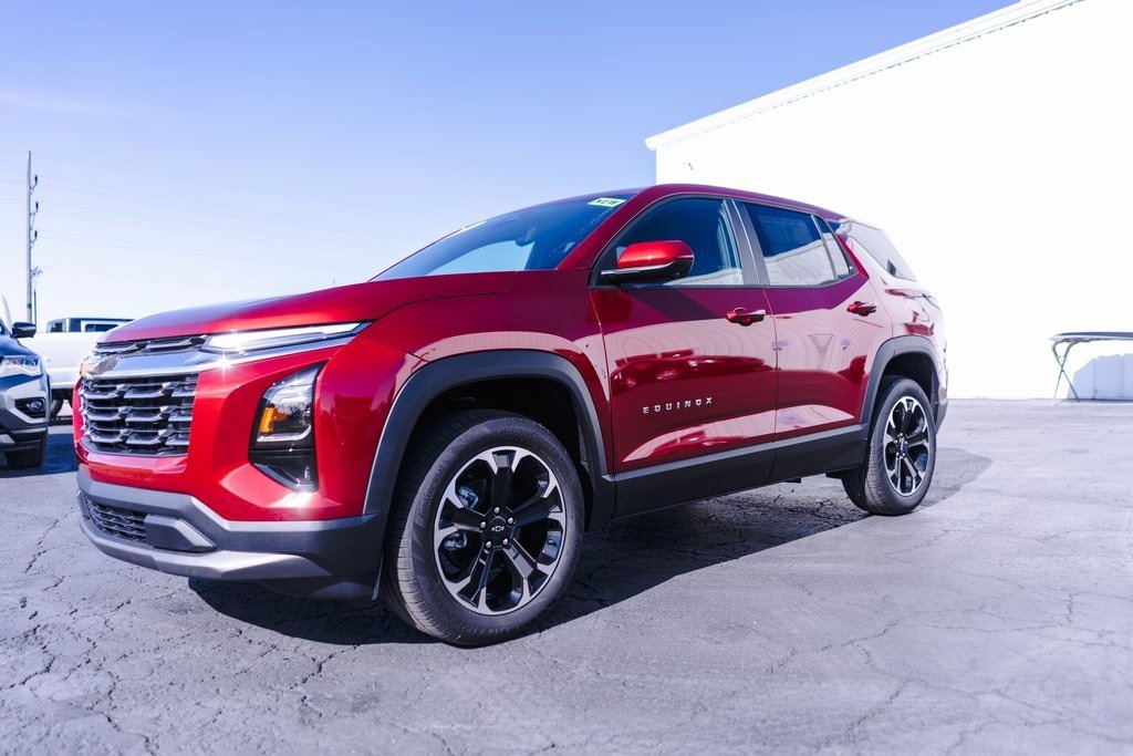 New 2026 Chevrolet Equinox LT SUV