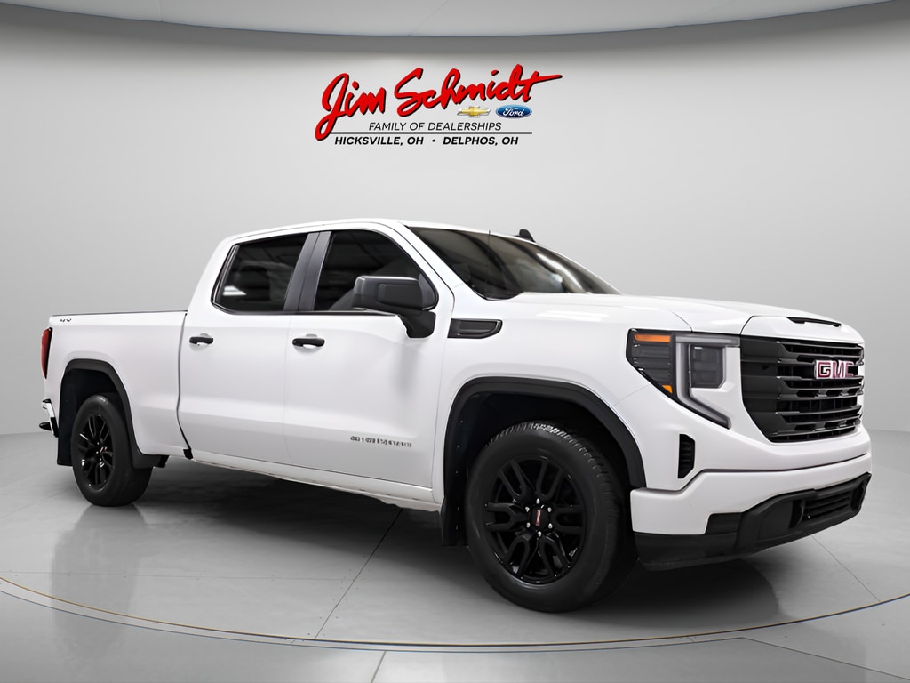 2024 GMC Sierra Pro 4WD Crew Cab Short Box's photo