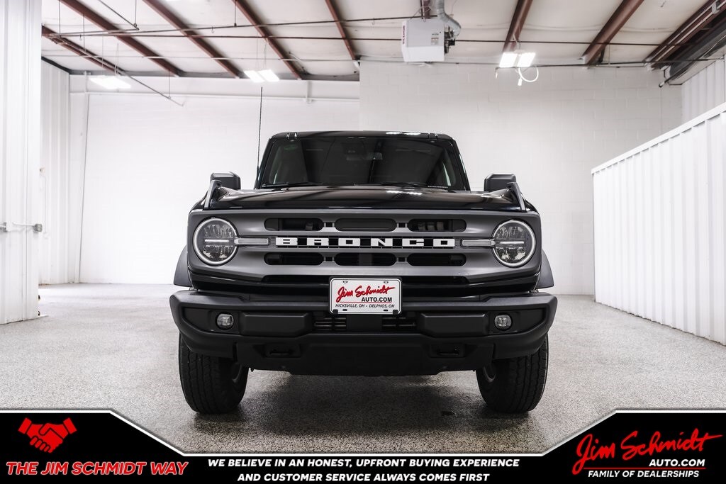2024 Ford Bronco Big Bend photo 2