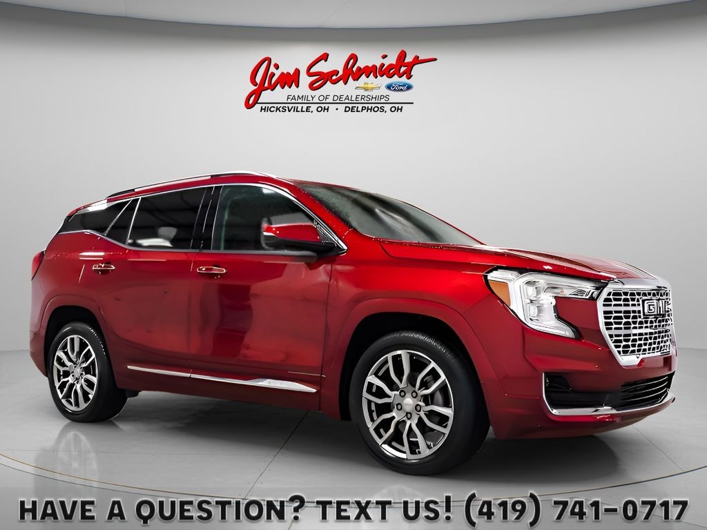 Used 2024 GMC Terrain Denali SUV