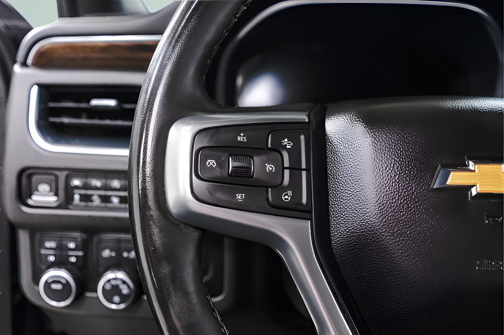 2023 Chevrolet Suburban Premier - Photo 12