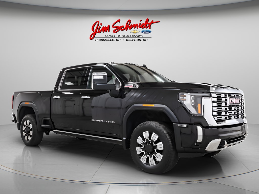 2025 GMC Sierra Denali 4WD Crew Cab Standard Box's photo