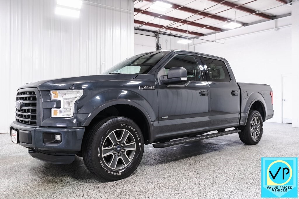 2016 Ford F-150 XLT photo 3