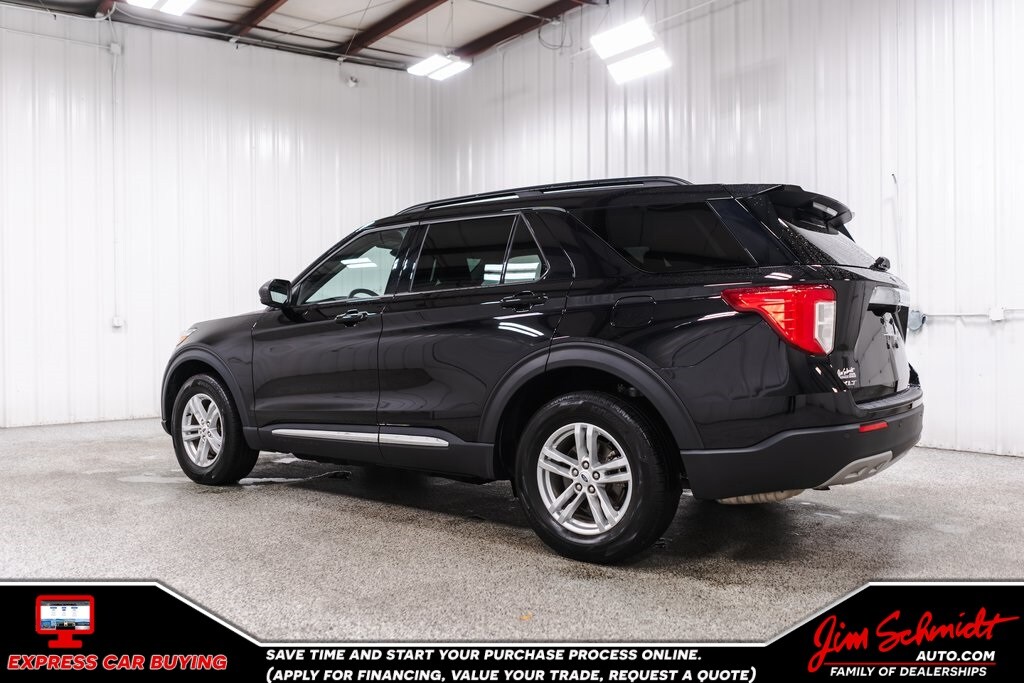 2023 Ford Explorer XLT photo 4
