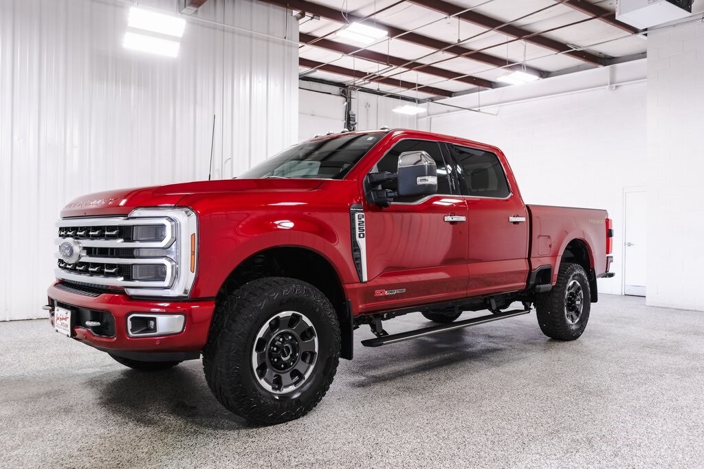 2024 Ford F-250 photo 3