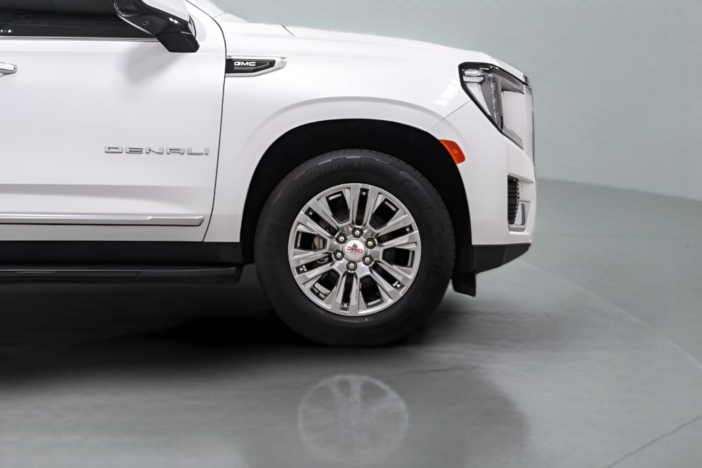 2023 GMC Yukon XL Denali - Photo 7