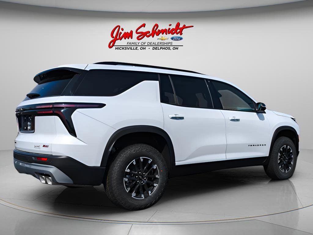 2026 Chevrolet Traverse Z71 - Photo 6