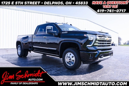 2025 Chevrolet Silverado 3500 HD High Country DRW Truck