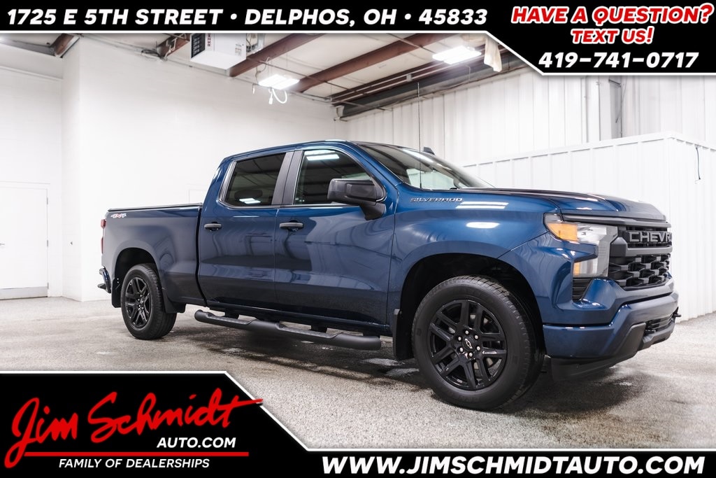 2023 Chevrolet Silverado 1500 Custom's photo