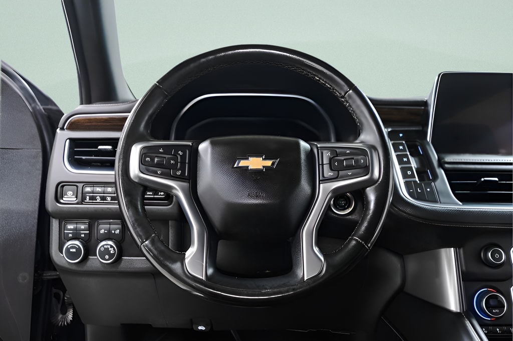 2023 Chevrolet Suburban Premier - Photo 11