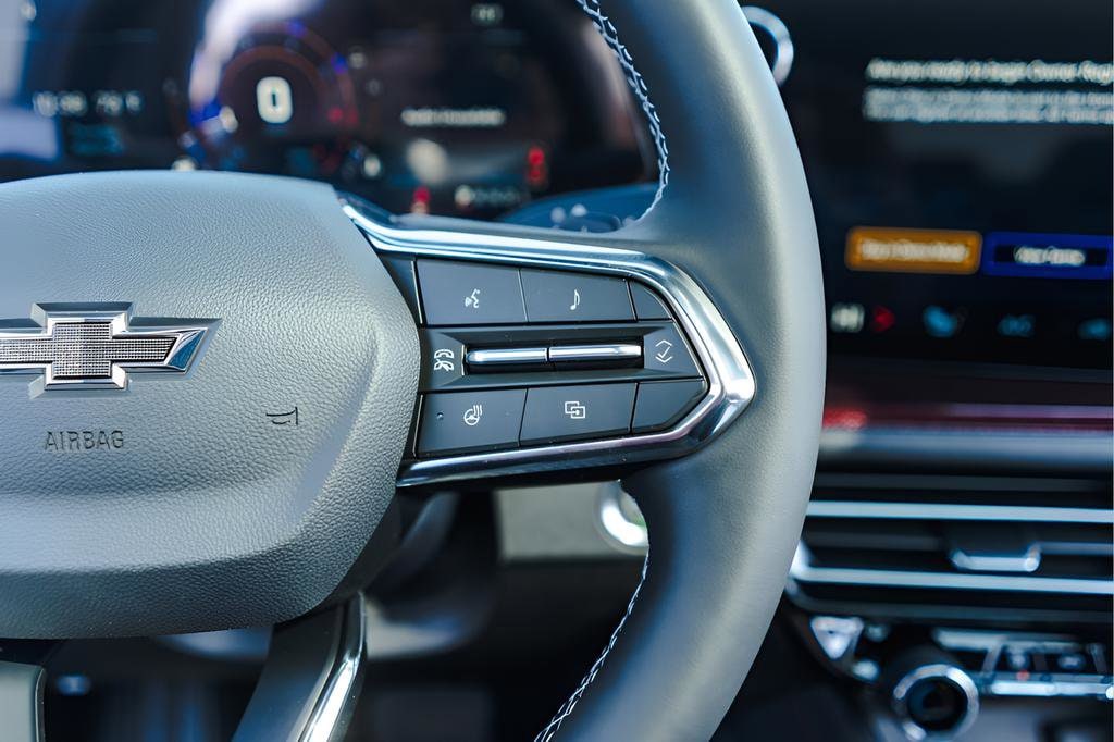 2026 Chevrolet Traverse Z71 - Photo 11