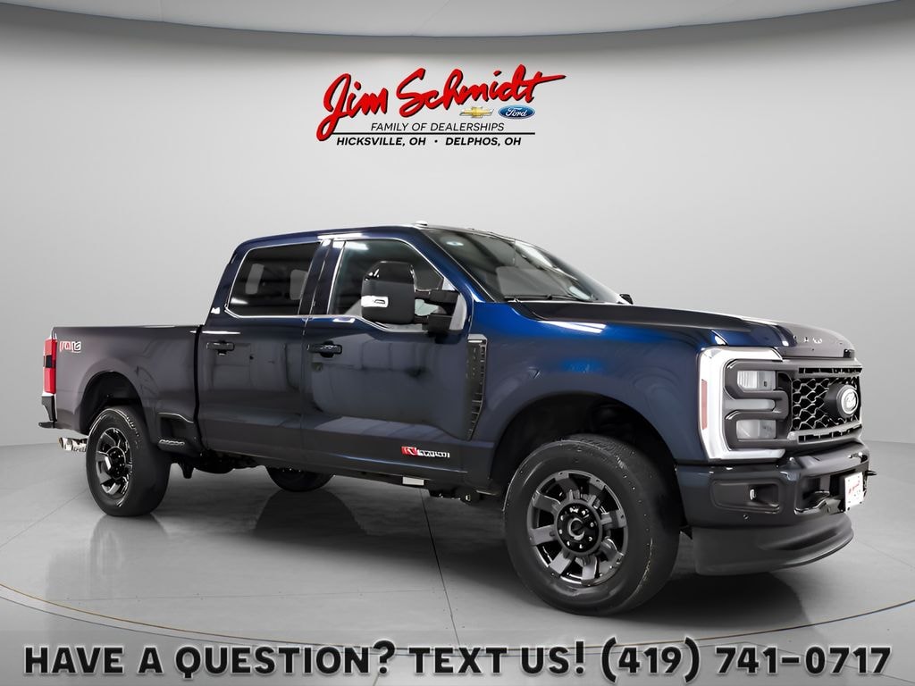 Used 2024 Ford F-250SD Lariat Truck