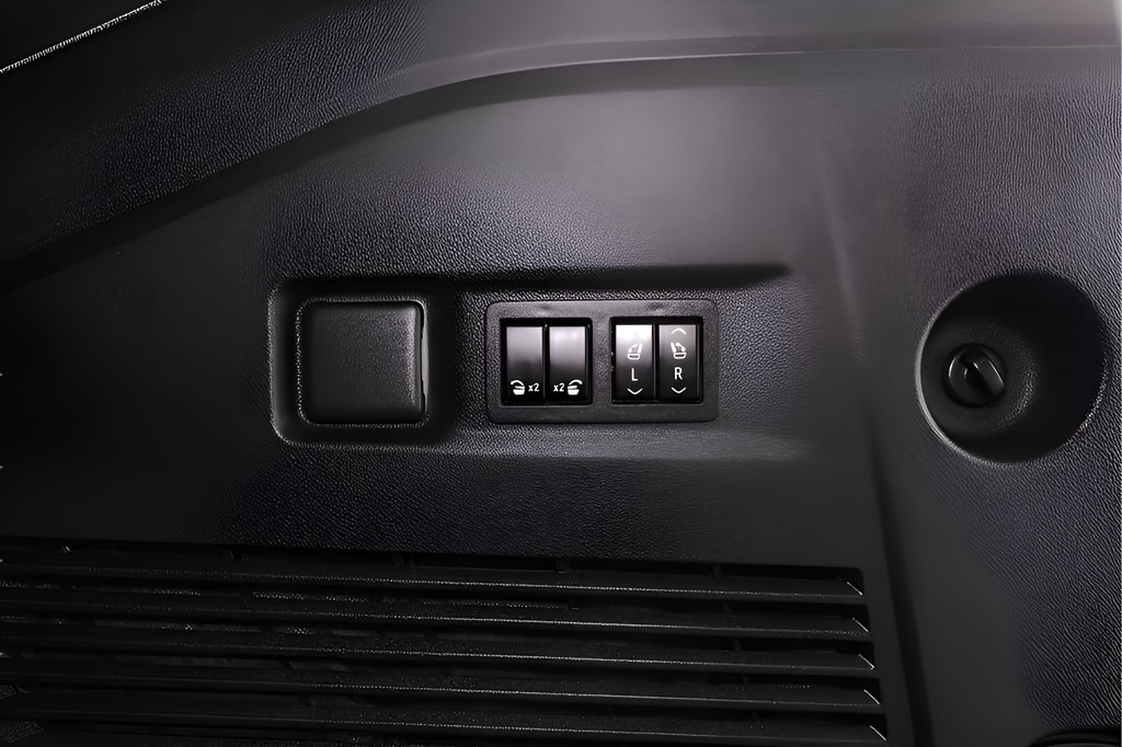 2023 Chevrolet Suburban Premier - Photo 41