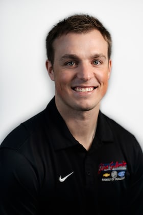 Staff member TAYLOR BROWN from ID_34620bb12c98
