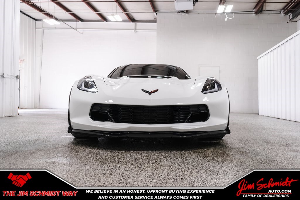 2015 Chevrolet Corvette Stingray 2LZ Z06 photo 2