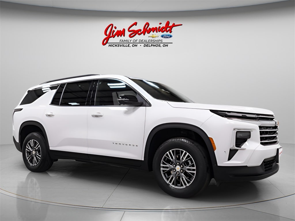 2024 Chevrolet Traverse 2LT's photo