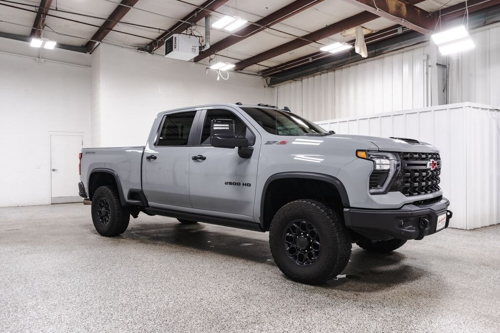 Used 2025 Chevrolet Silverado 2500HD ZR2 Truck