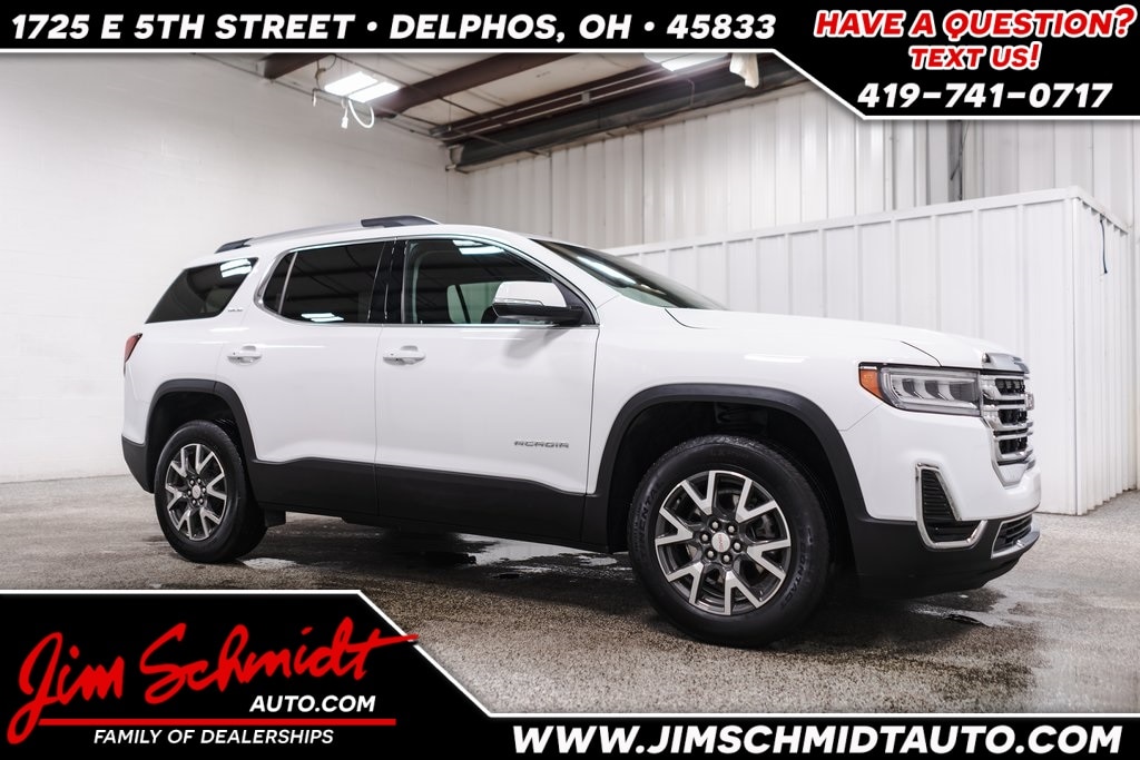 2023 GMC Acadia SLE's photo