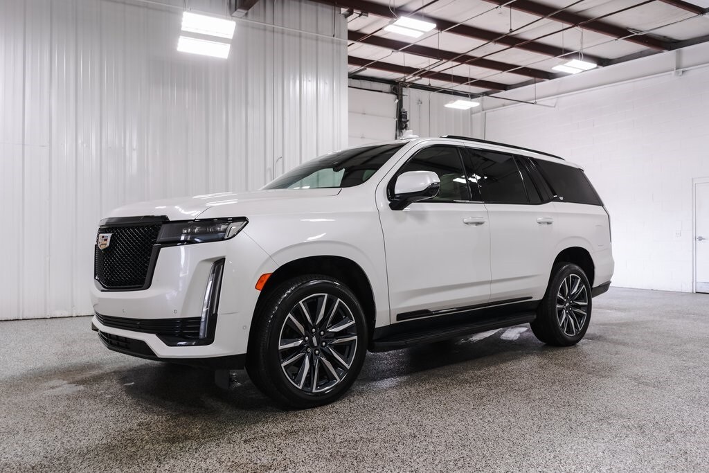 2023 Cadillac Escalade Sport photo 3