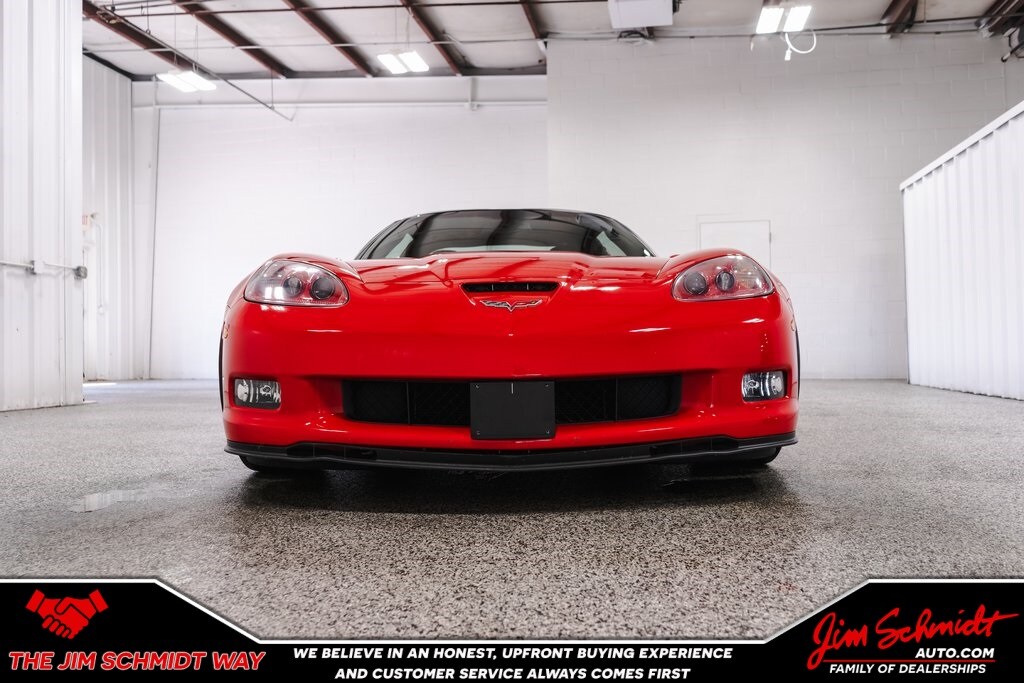 2011 Chevrolet Corvette Grand Sport 3LT photo 2
