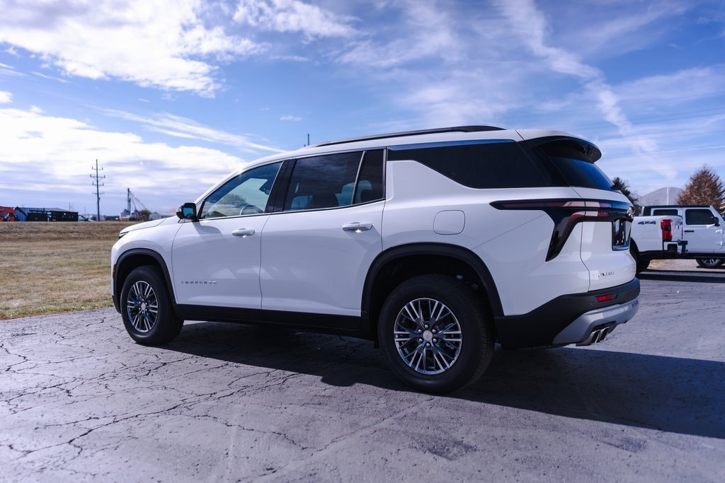 New 2026 Chevrolet Traverse LT SUV