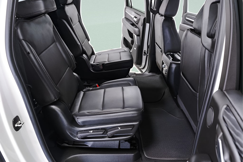 2023 GMC Yukon XL Denali - Photo 31