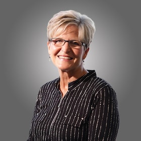 Staff member KAREN SCHMIDT from ID_34620bb12c98