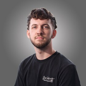 Staff member DAKOTA PALLAS from ID_fec740d03741