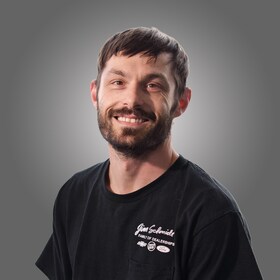 Staff member LENNY VAUGHN from ID_fec740d03741