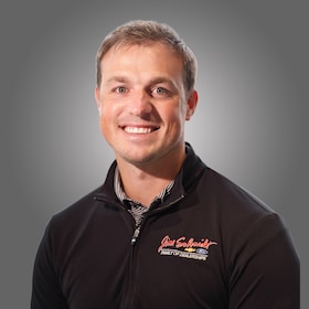 Staff member TAYLOR BROWN from ID_34620bb12c98