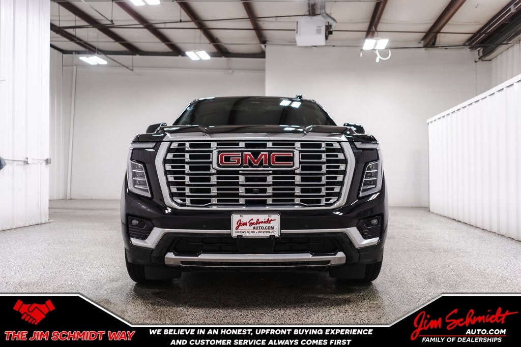 2025 Gmc Yukon XL Denali photo 2