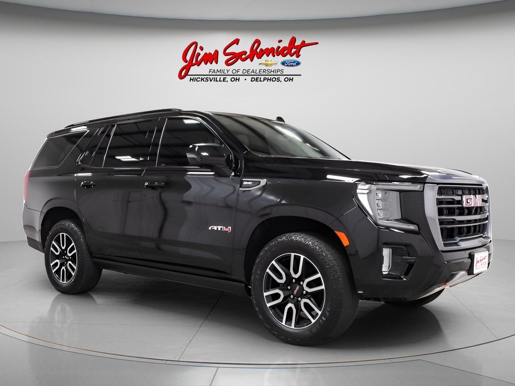 2024 GMC Yukon AT4 4X4's photo