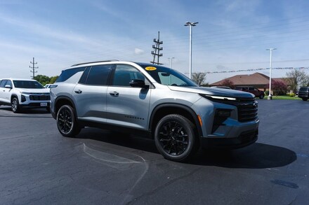 2026 Chevrolet Traverse LT SUV
