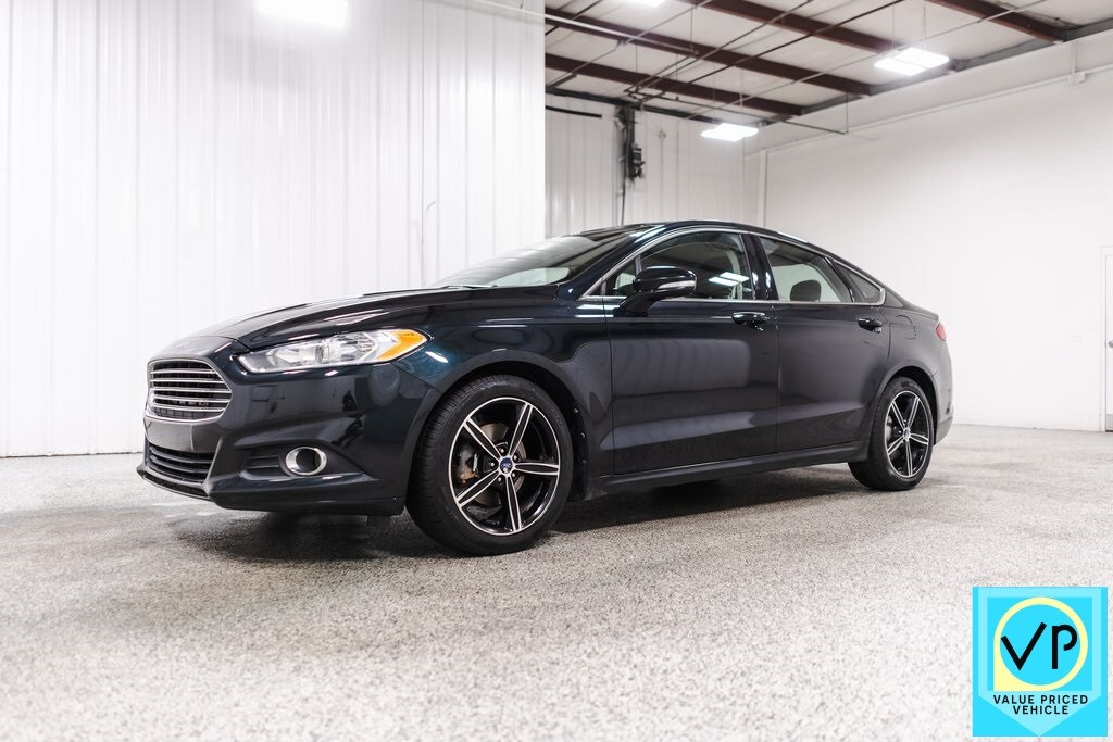 2014 Ford Fusion SE photo 3