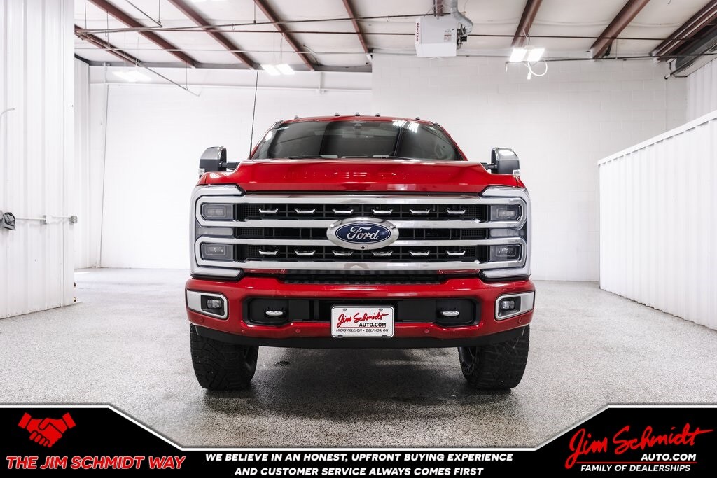 2024 Ford F-250 photo 2