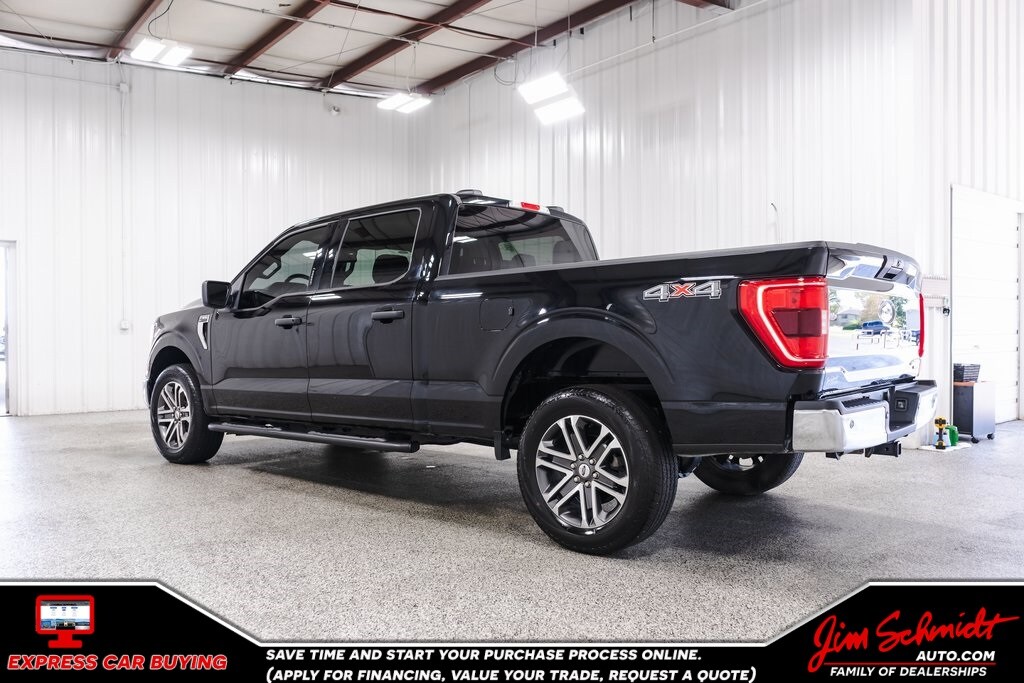 2023 Ford F-150 XLT photo 4
