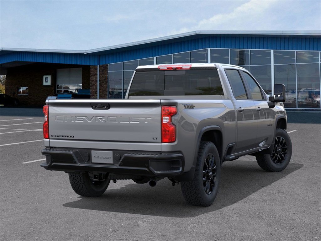 2026 Chevrolet Silverado 2500HD LT photo 4