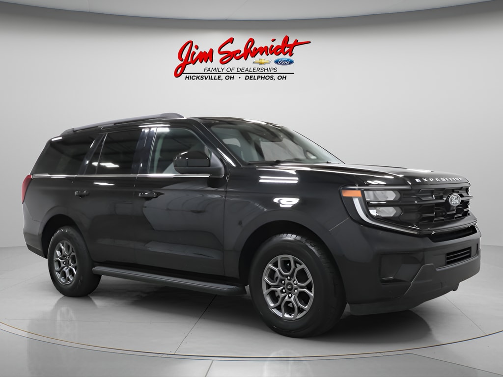 2025 Ford Expedition Active 4x4's photo