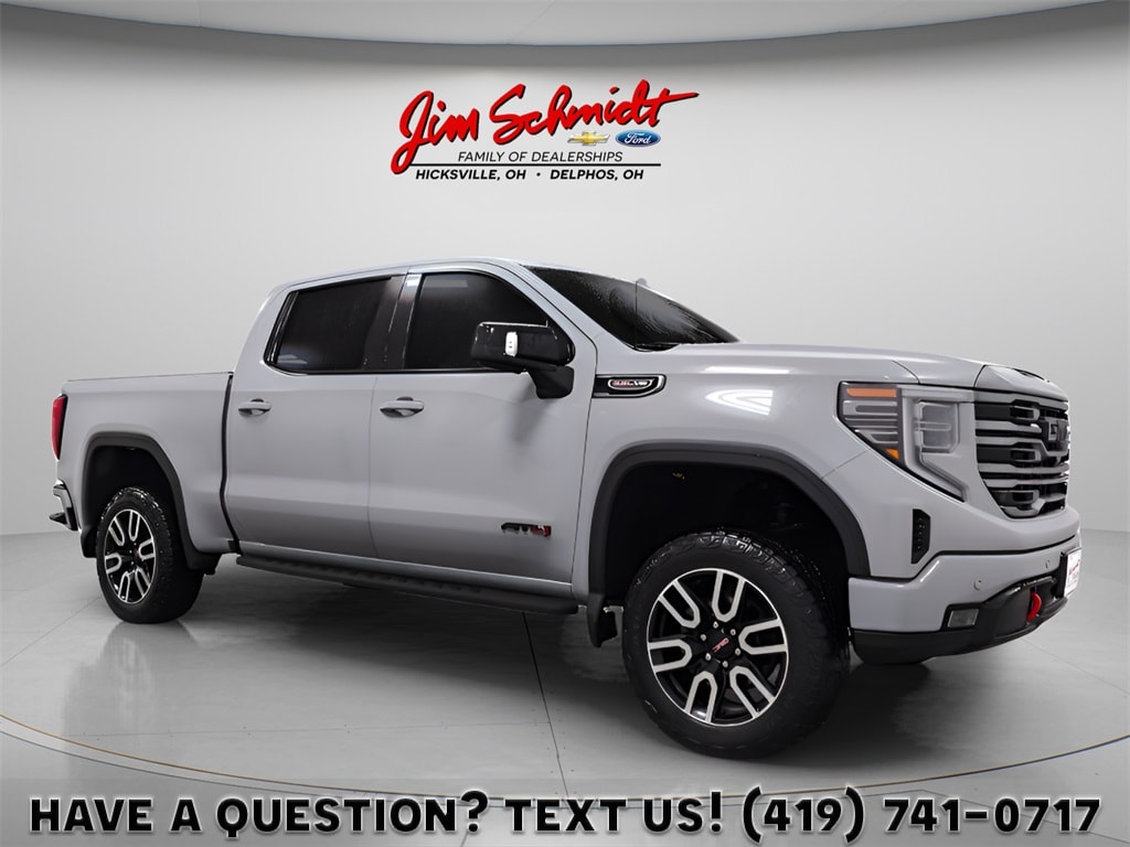 2024 GMC Sierra 1500 AT4's photo