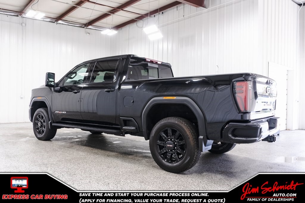 2024 Gmc Sierra HD AT4 photo 2