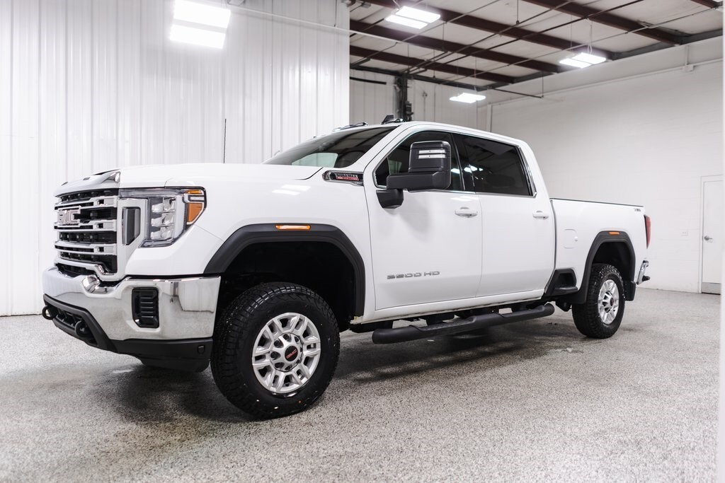 2023 Gmc Sierra HD SLE photo 3