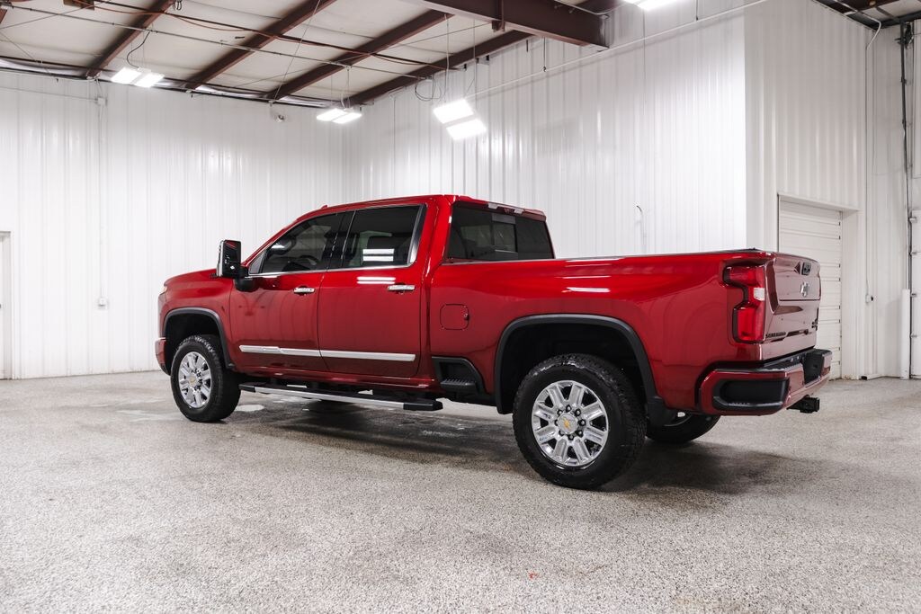 Used 2024 Chevrolet Silverado 2500HD High Country Truck