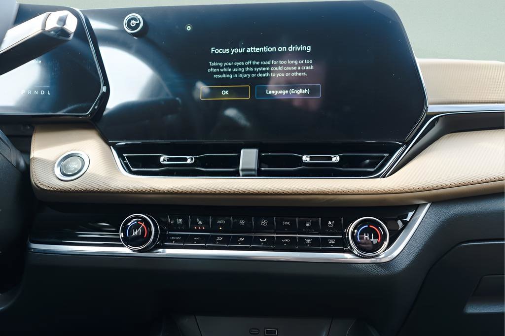 2026 Chevrolet Equinox ACTIV - Photo 12