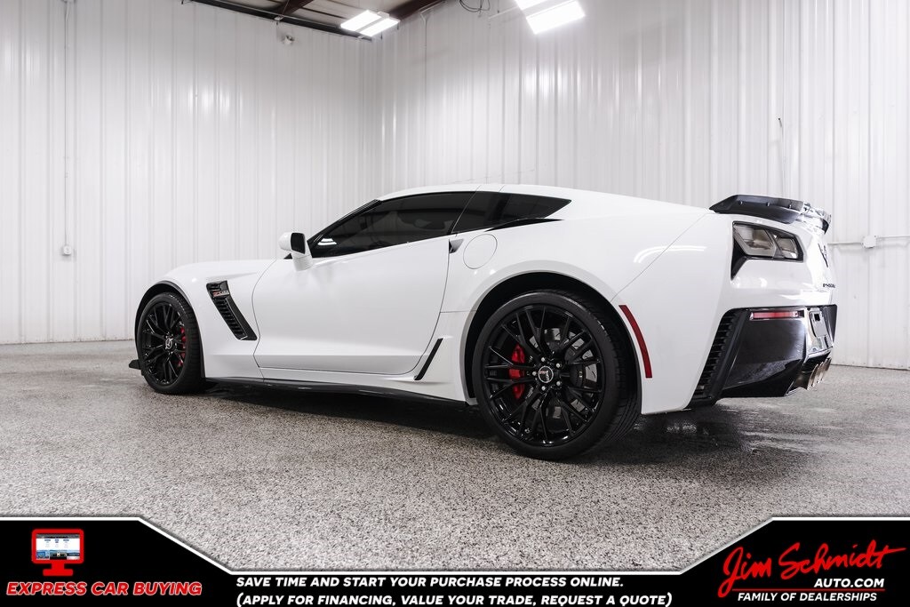 2015 Chevrolet Corvette Stingray 2LZ Z06 photo 3