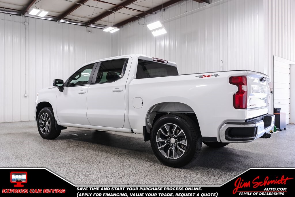 2023 Chevrolet Silverado 1500 LT photo 4
