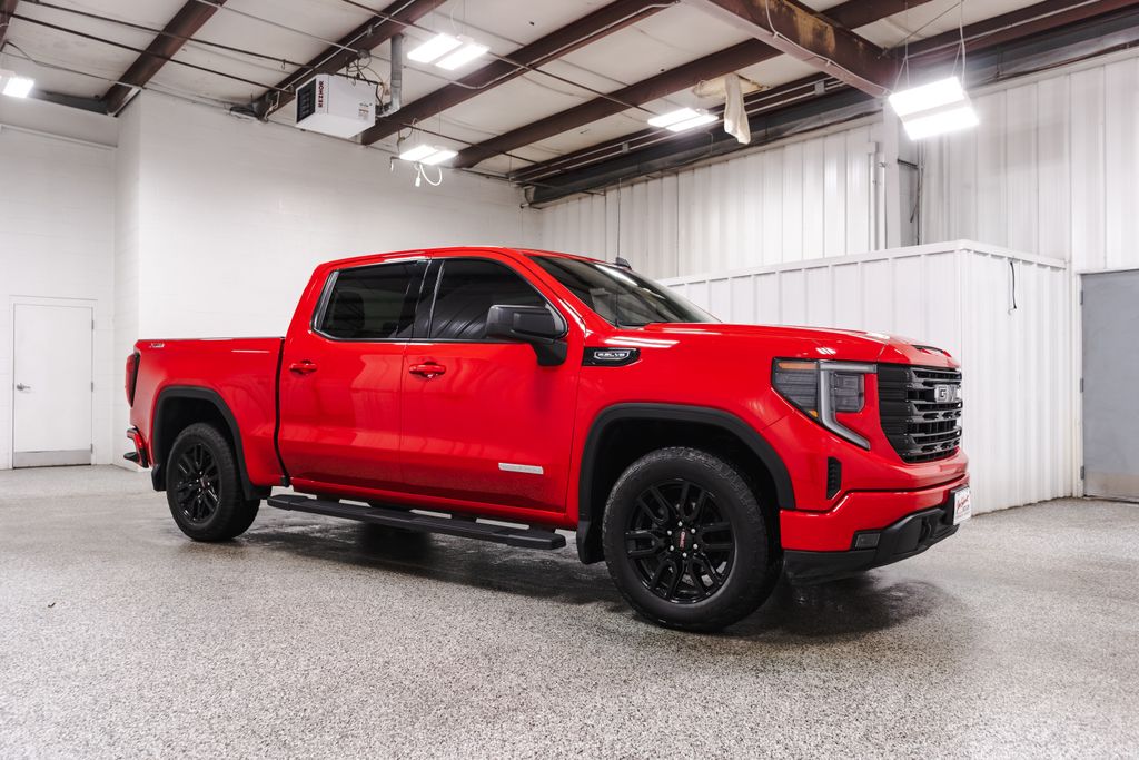 2023 GMC Sierra Elevation 4WD Crew Cab Standard Box's photo