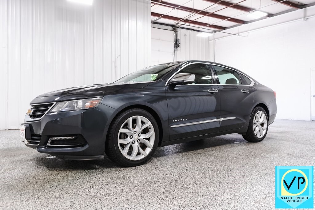 2014 Chevrolet Impala LTZ photo 3
