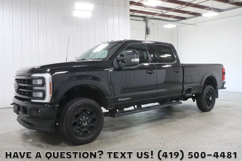 2024 Ford F-250 Lariat 4x4 Crew Cab 176 in's photo