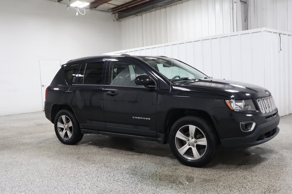 Used 2016 Jeep Compass Latitude with VIN 1C4NJDEB5GD745222 for sale in Hicksville, OH