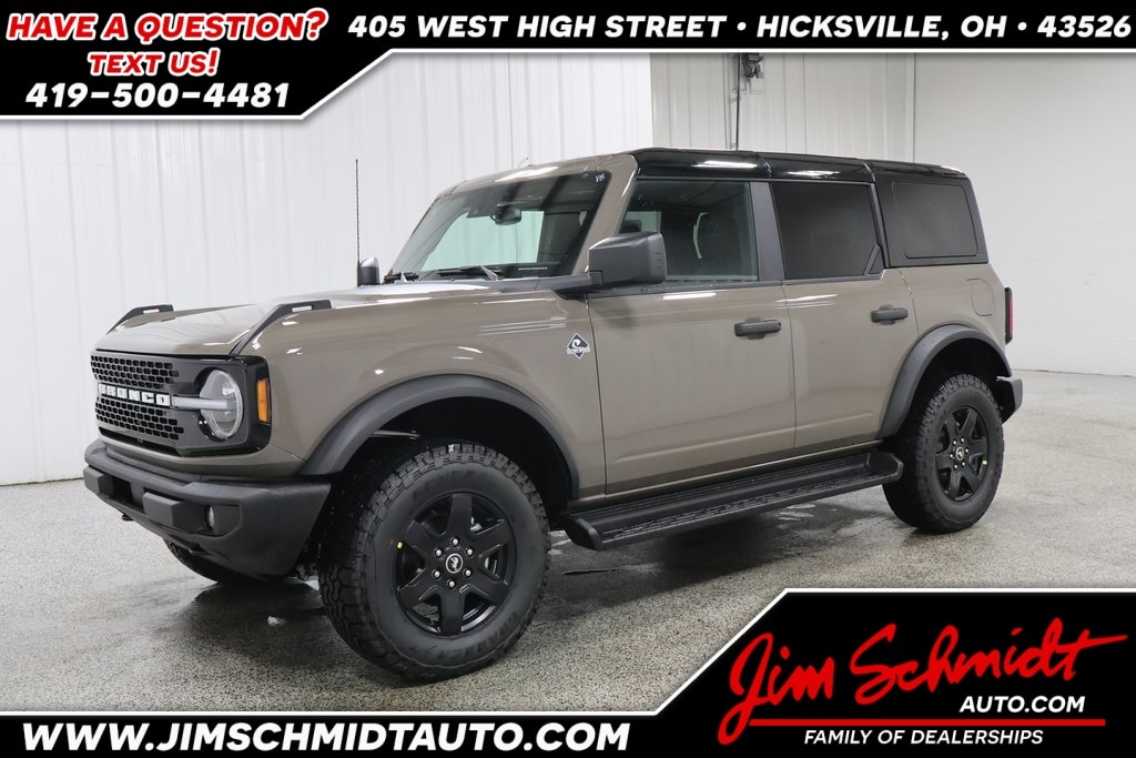2025 Ford Bronco 4-Door Outer Banks's photo